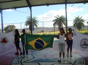 Hino nacional Brasileiro Projeto malhando na escola alunas Ratecos entre Elas Varla Severiano