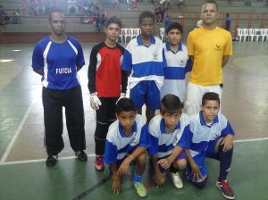 FUTCIA Sub-13- Em pé da esquerda para direita- João, Luca Charles, Wemerson, Matheus, Nino, Leonardo Marques, Vitor, Gabriel